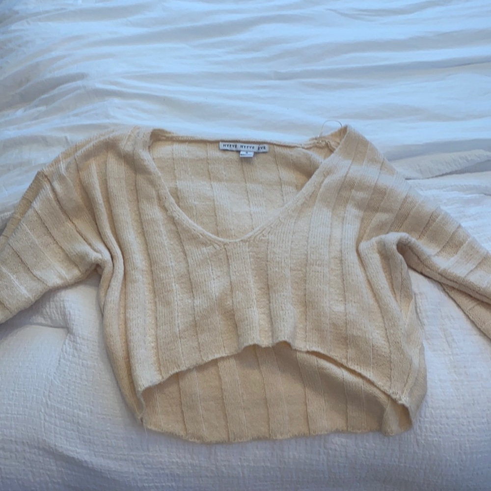 Cropped sweater